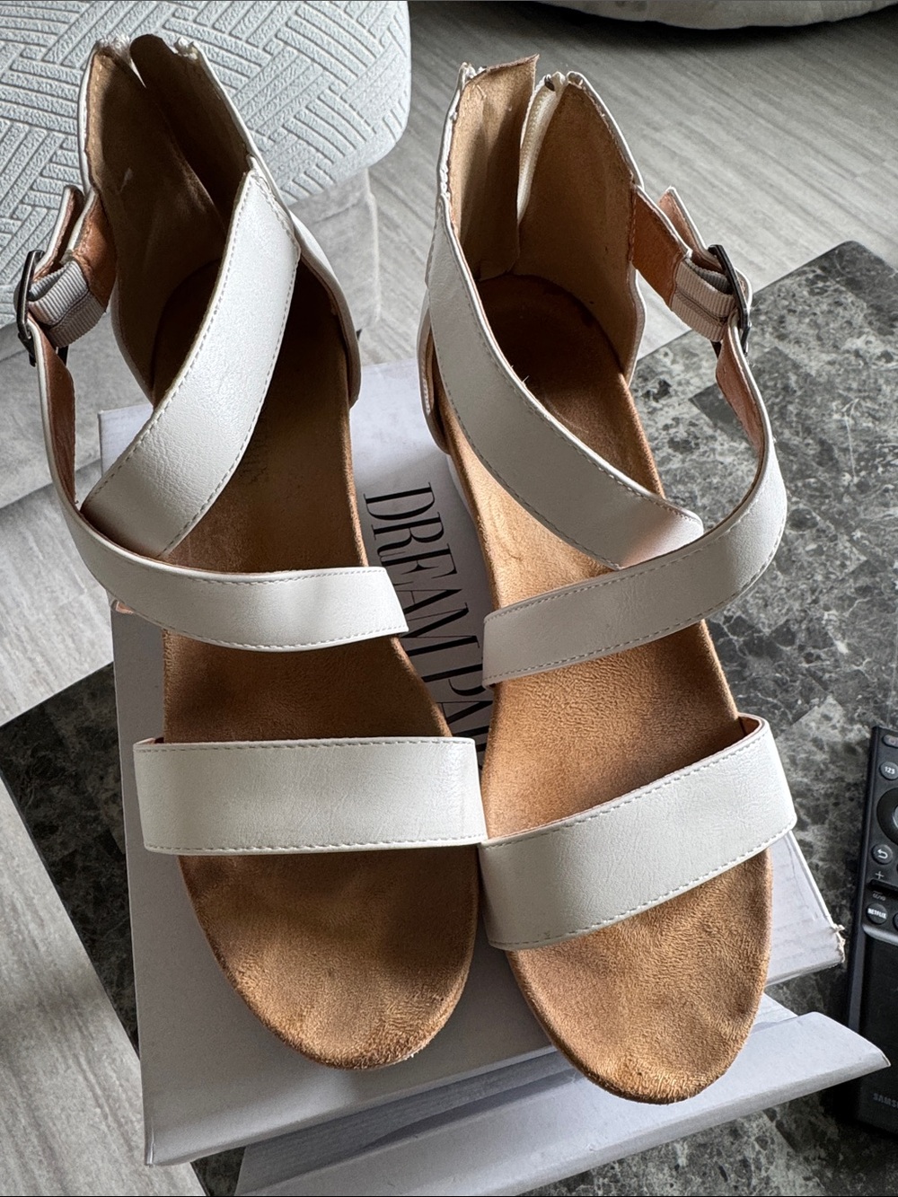 DREAM PAIRS White Strappy Open Toe Buckle Ankle Platform Wedge Sandals 8.5 - Picture 7 of 9